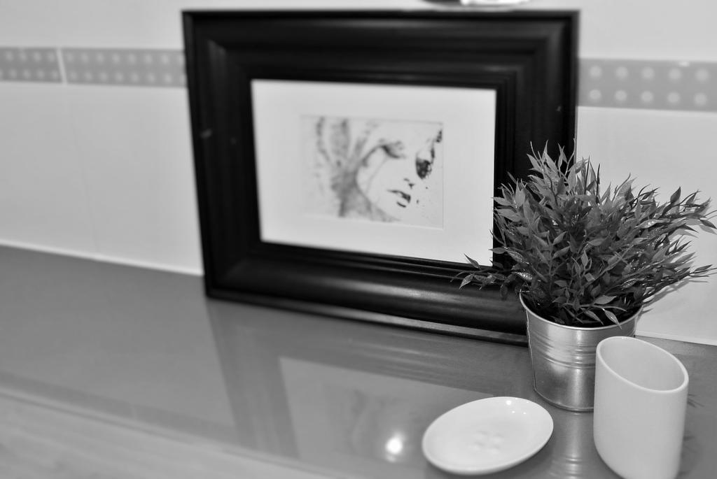 Oyo Approved Serviced Apartments Steam Mill Chester Ngoại thất bức ảnh